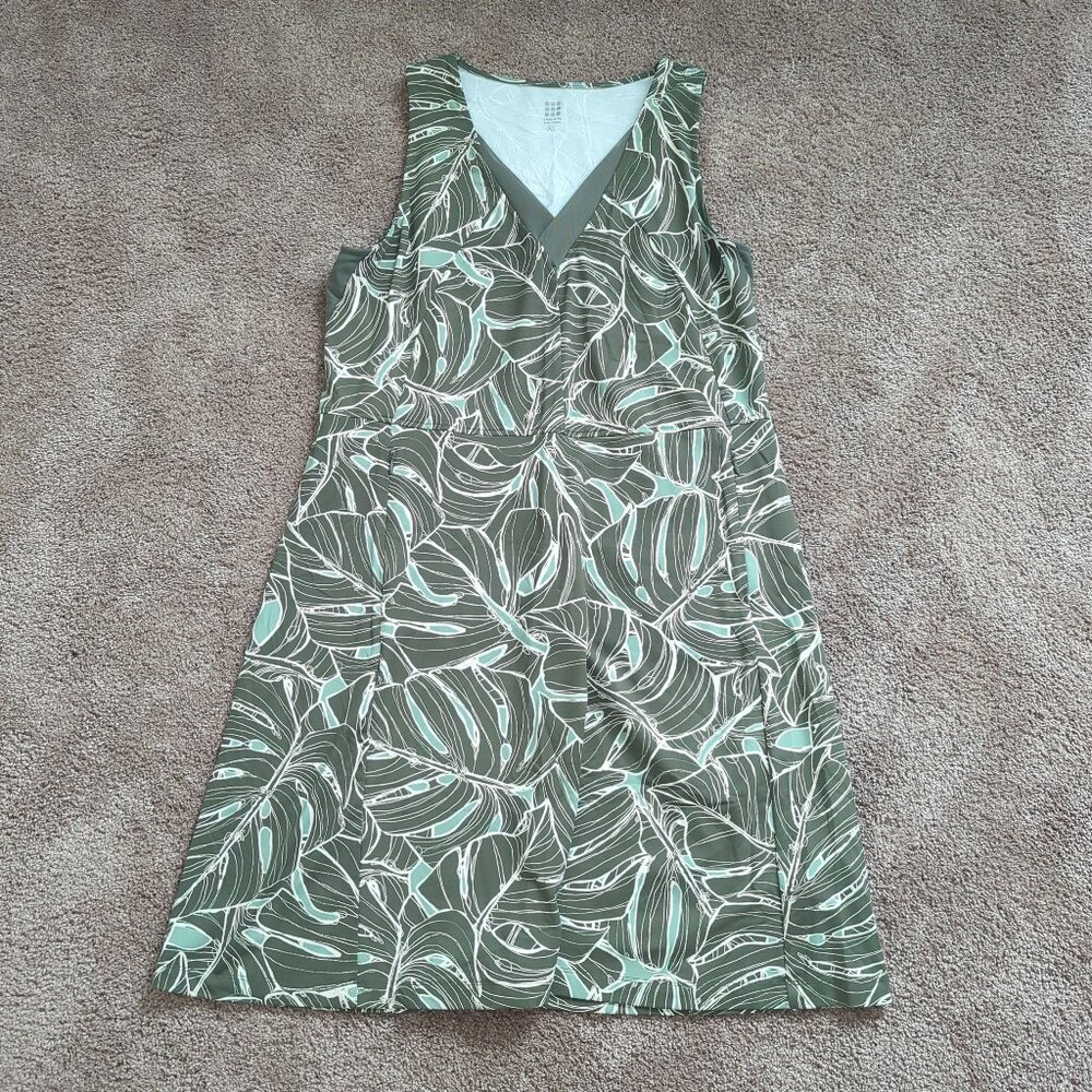 Title Nine Freelance VNeck Dress Monstera Leaf Green XL Athletic athleisure